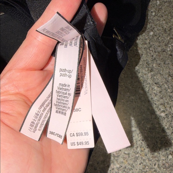 New Victoria's Secret Classic Black Bra - Picture 3 of 3